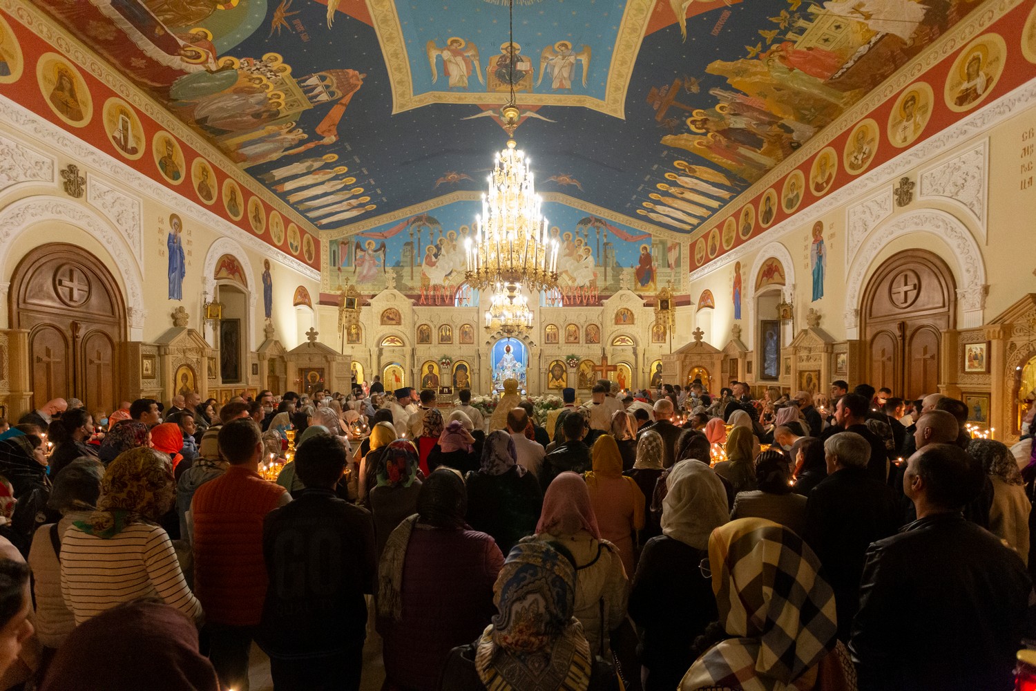 В храмах Бакинской епархии прошли Пасхальные богослужения