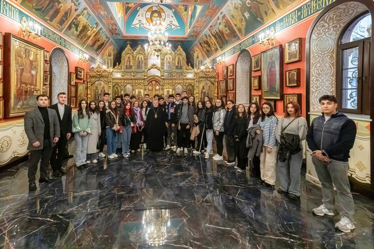 Студенты БГУ посетили храм Архангела Михаила города Баку