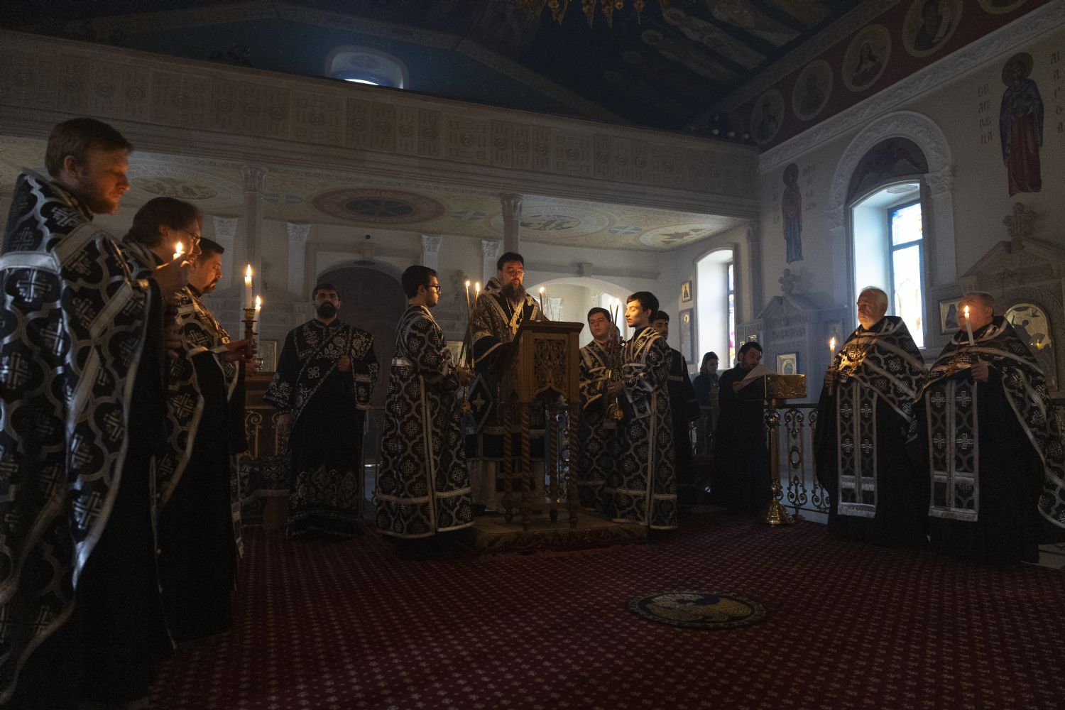 Совершено последование последней в этом году пассии