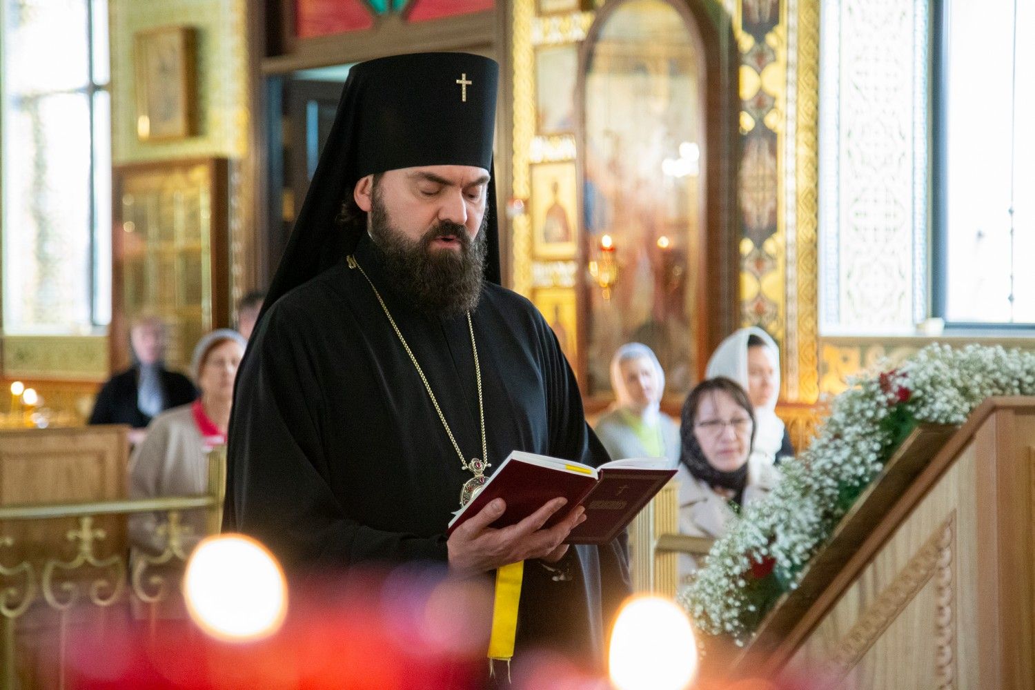 Архиепископ Феофилакт совершил всенощное бдение в соборе Рождества Богородицы г. Баку