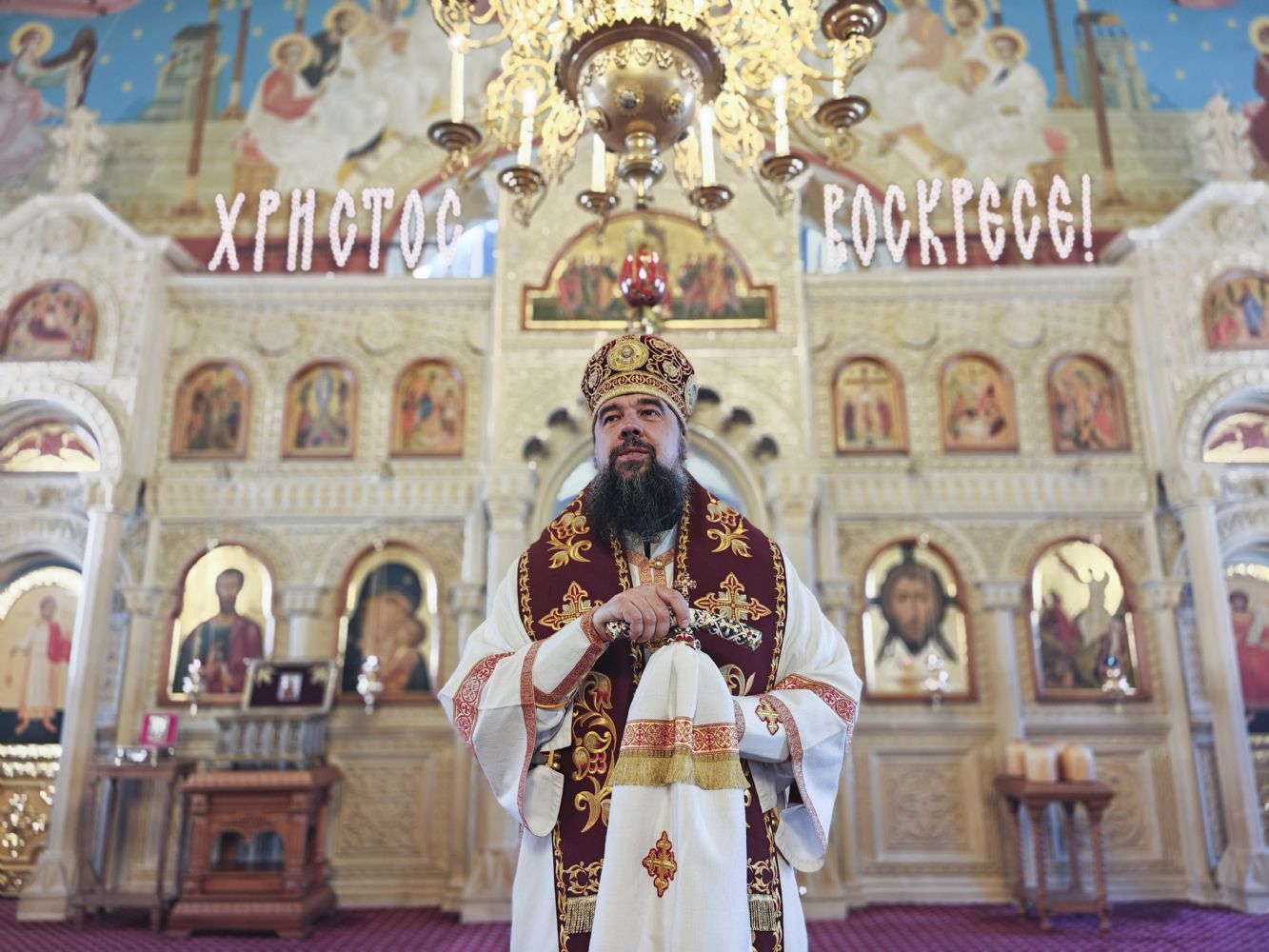 Архиерей совершил Божественную литургию в кафедральном осборе